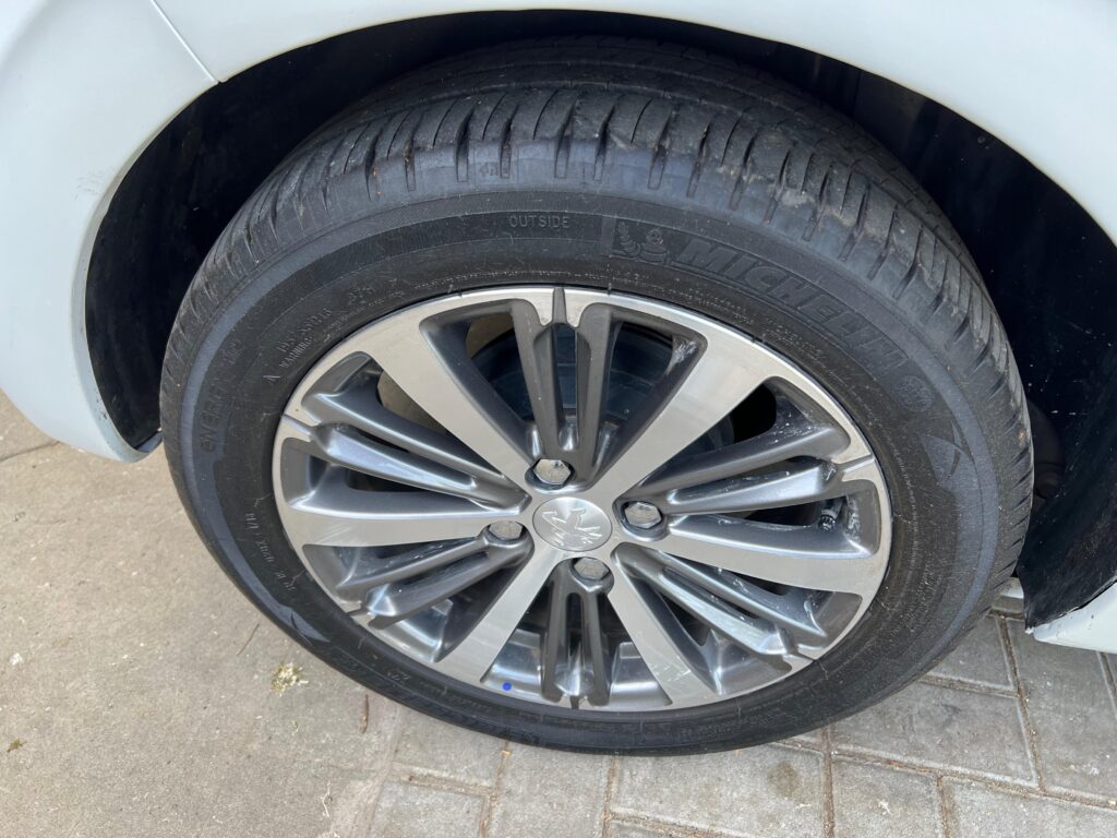 e62e6497-eb69-4af6-958f-e19ae705897b