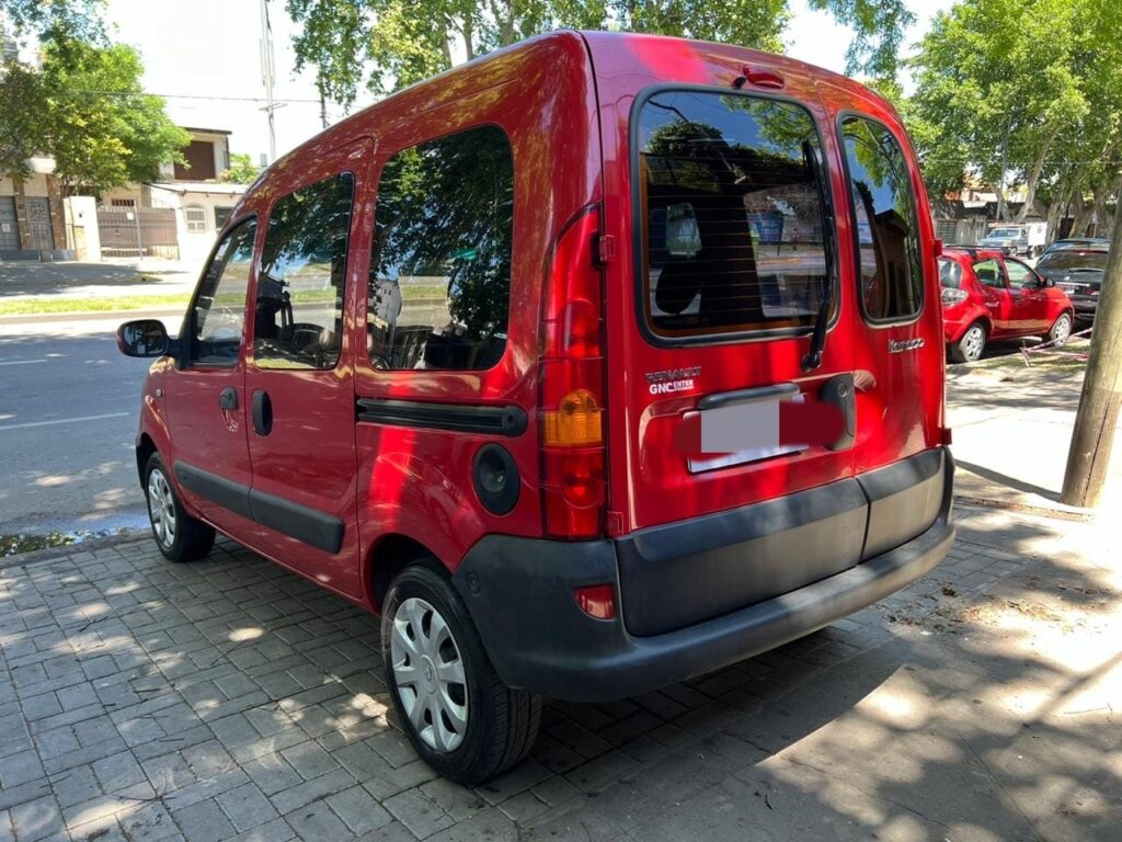 01c52a76-65bb-4921-823a-0610b7e0a617